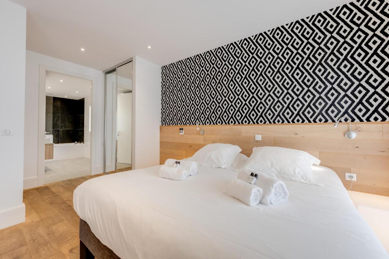 Le Kube - Appartements De Prestige Au Centre D'Annecy Bagian luar foto