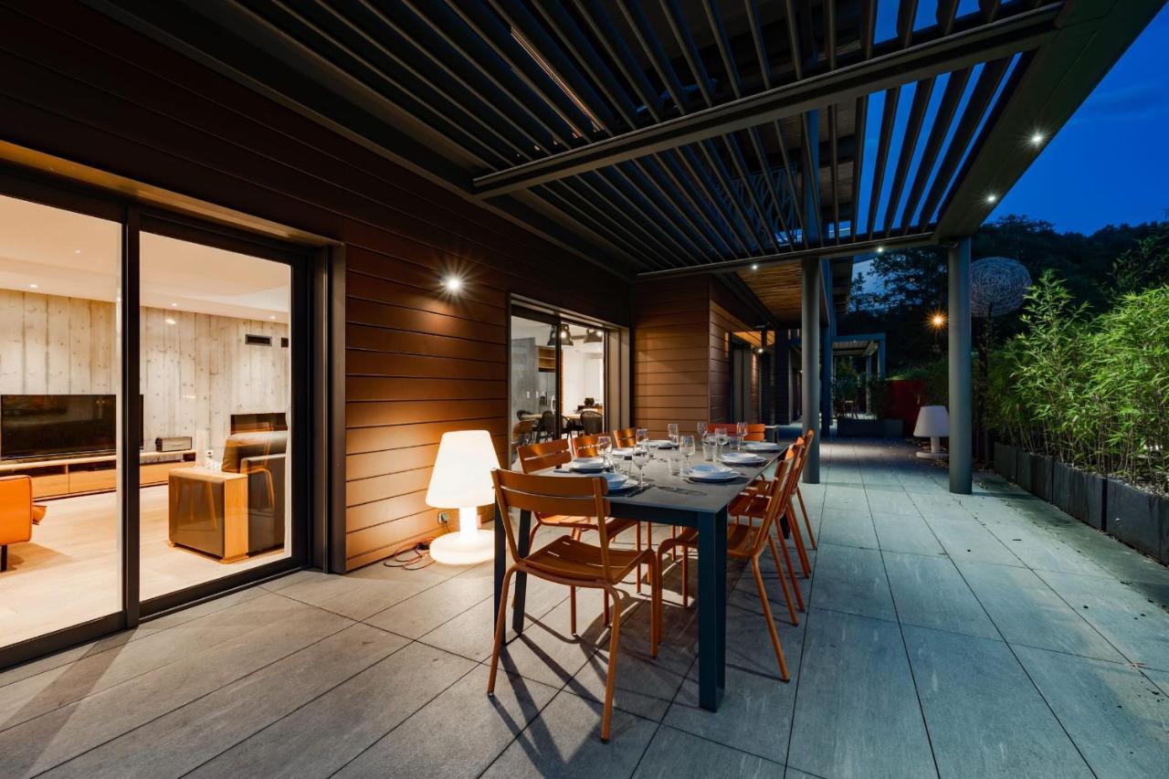Le Kube - Appartements De Prestige Au Centre D'Annecy Bagian luar foto