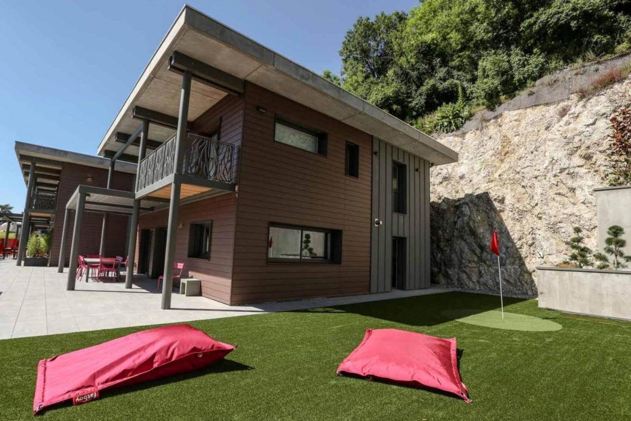 Le Kube - Appartements De Prestige Au Centre D'Annecy Bagian luar foto
