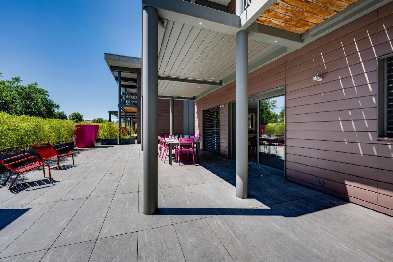 Le Kube - Appartements De Prestige Au Centre D'Annecy Bagian luar foto